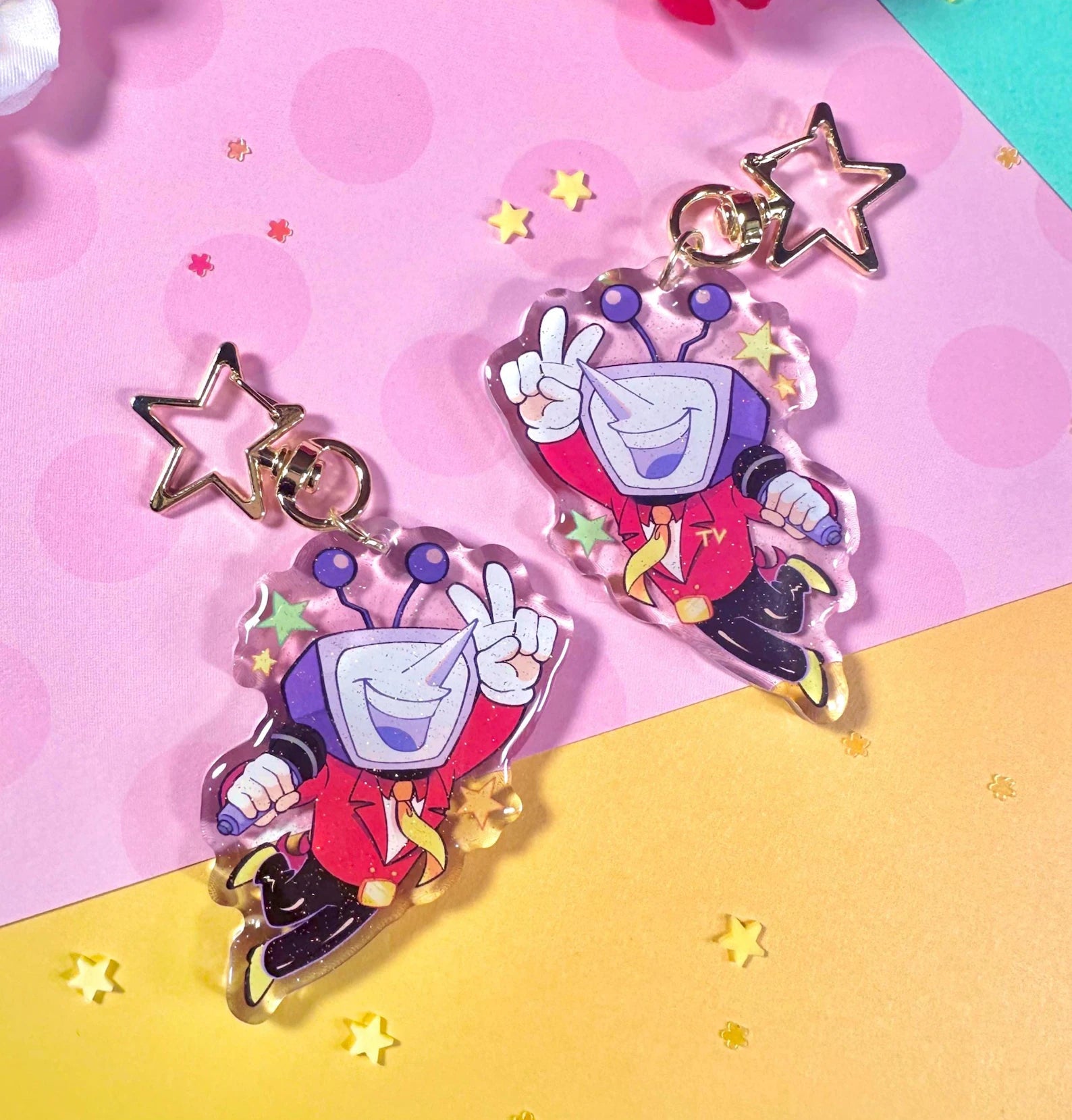 Close-up of the Tenna Deltarune Glitter Keychain graphic print, highlighting the character details and glitter effect