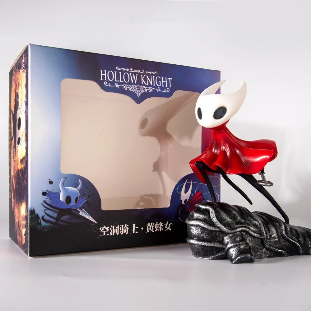 Main shot of the Hollow Knight Figure set featuring Hornet with box