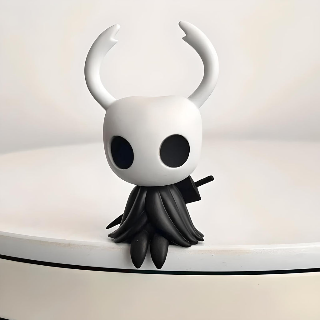 Front view of the Hollow Knight Mini Figure of The Knight, ideal for desk decor and display.