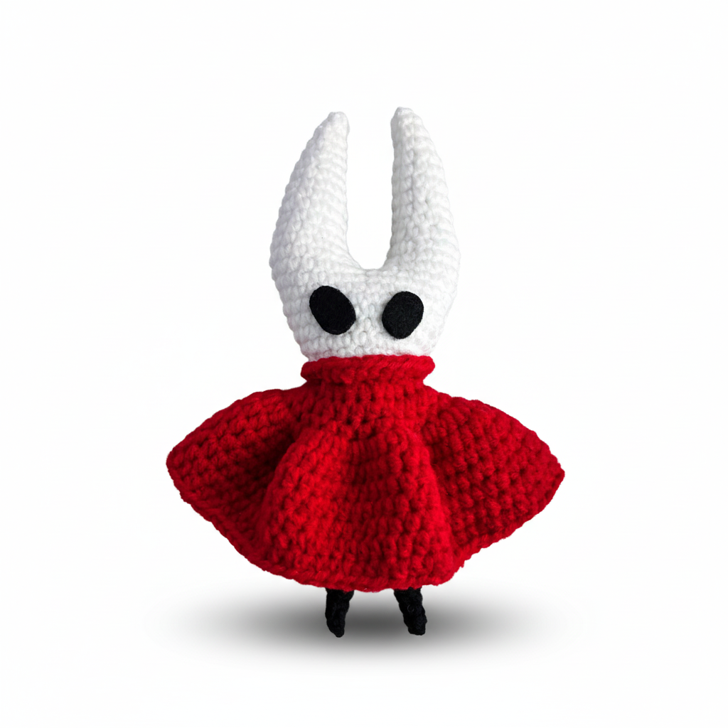 Front view of the Hornet Crochet Doll, highlighting the unique yarn texture of this 17cm Silksong Merch collectible.